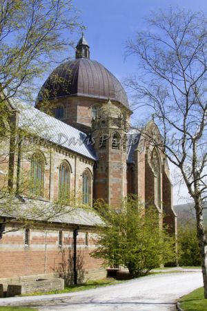 school chapel portrait sm-c71.jpg